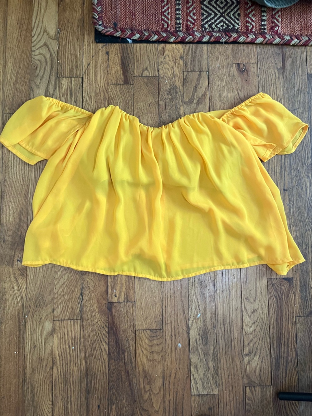 Crop Top! Yellow Off-Shoulder